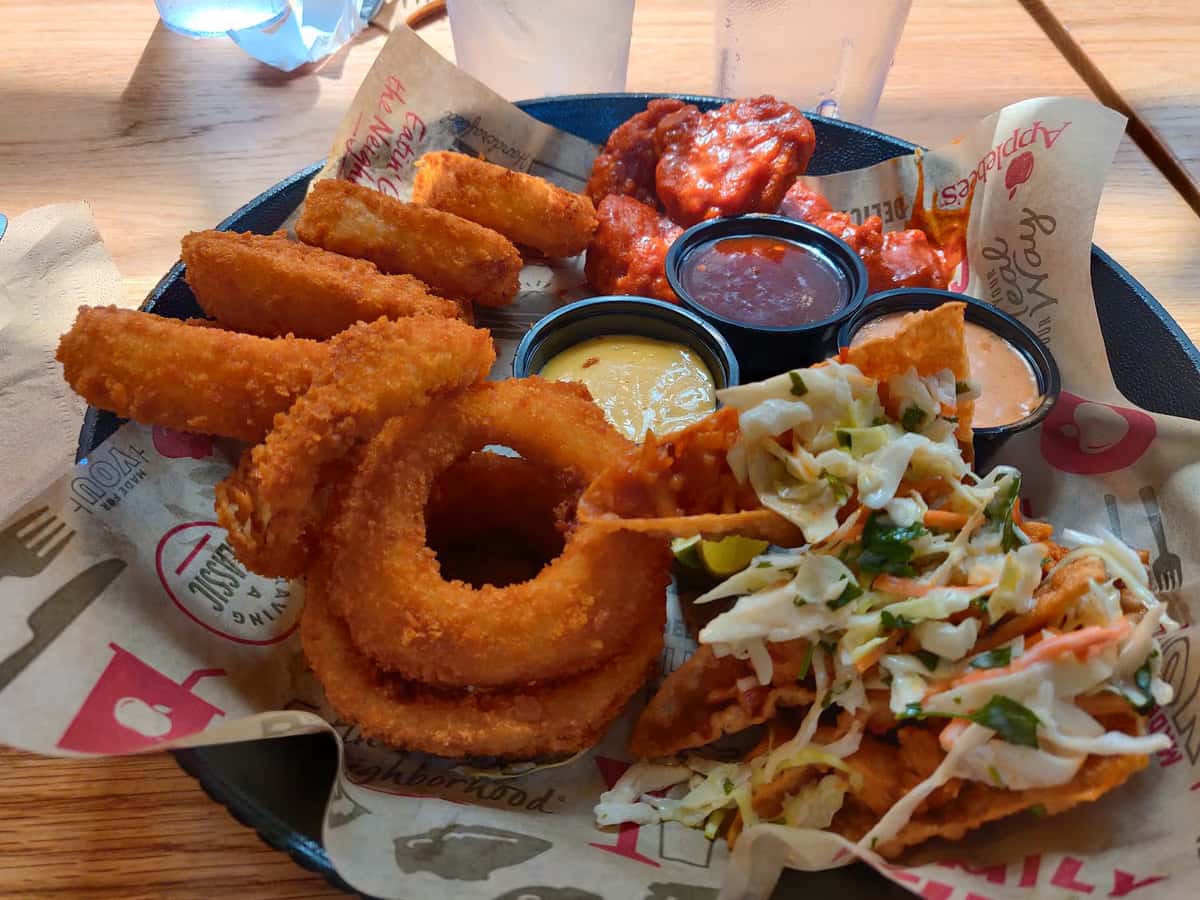 Applebee's Grill + Bar