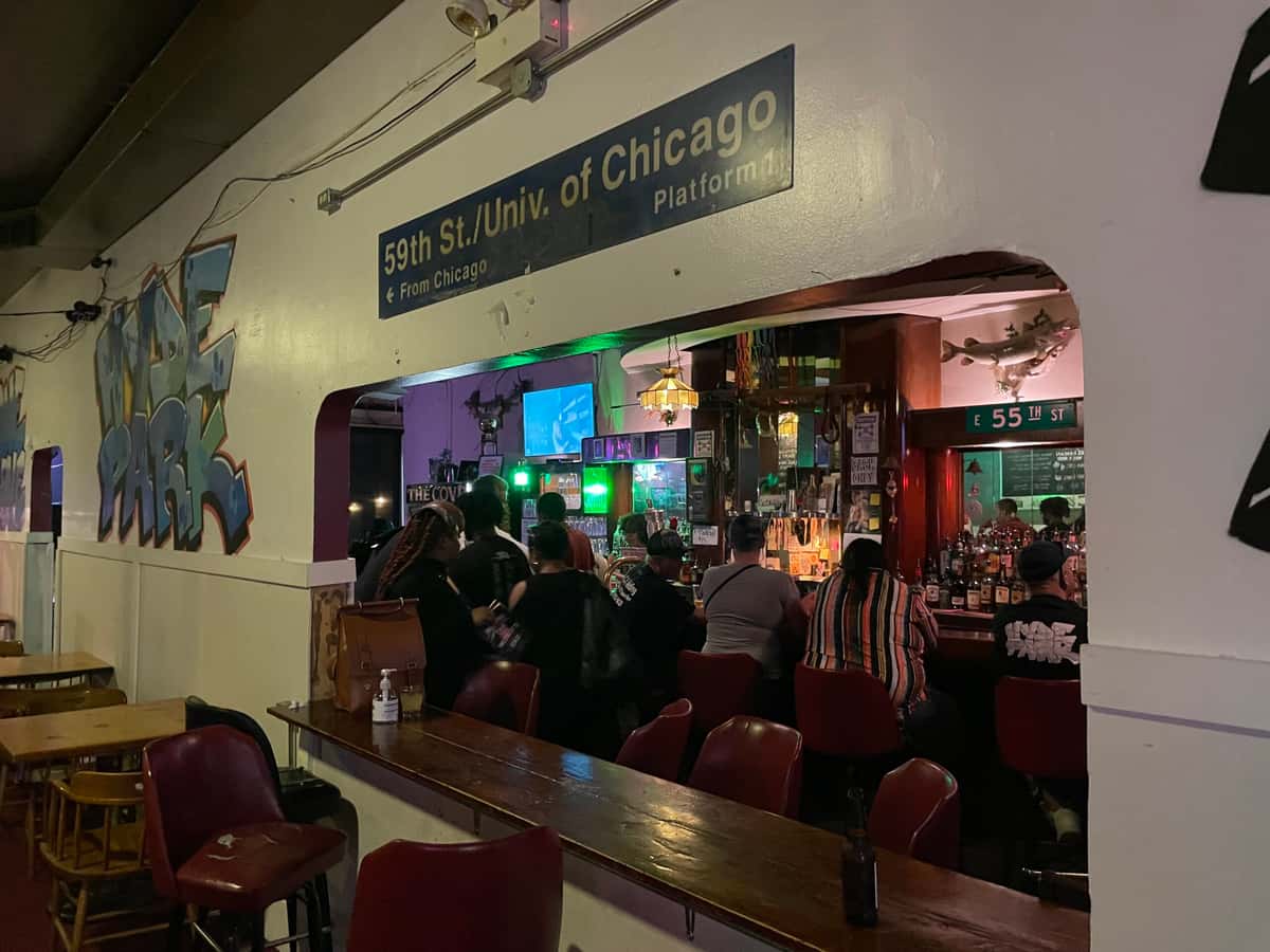 Cove Lounge