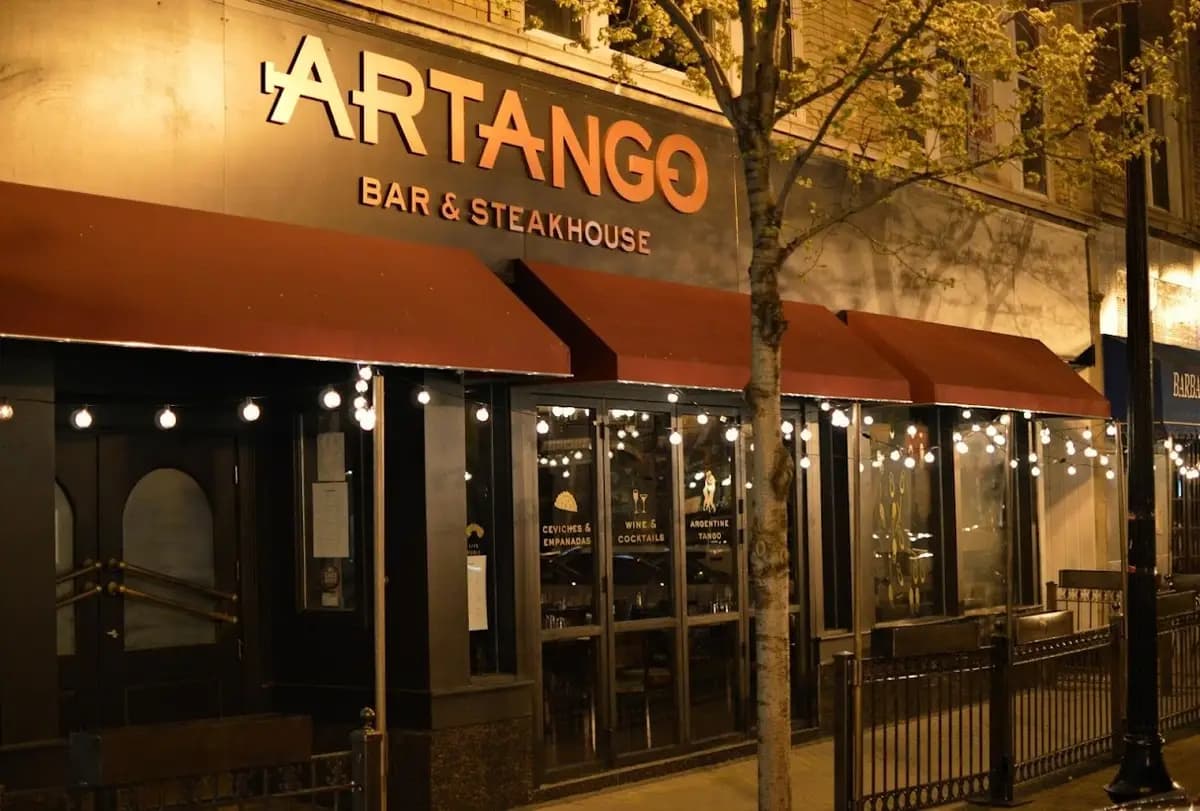 Artango Bar & Steakhouse 2