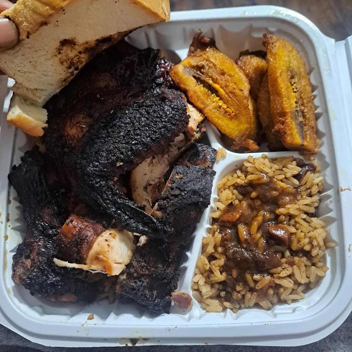Irie Jerk Bar and Grill 2