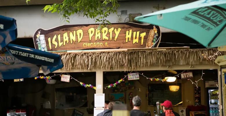 Island Party Hut 2