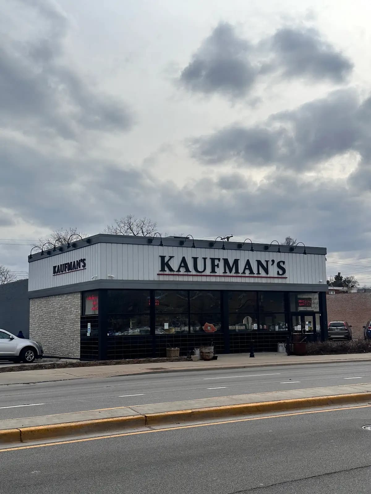 Kaufman's Bagel & Delicatessen 2