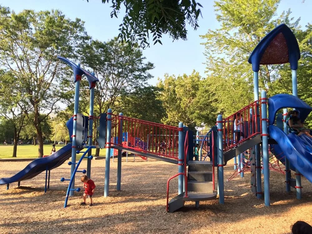 Kelvyn Park 2