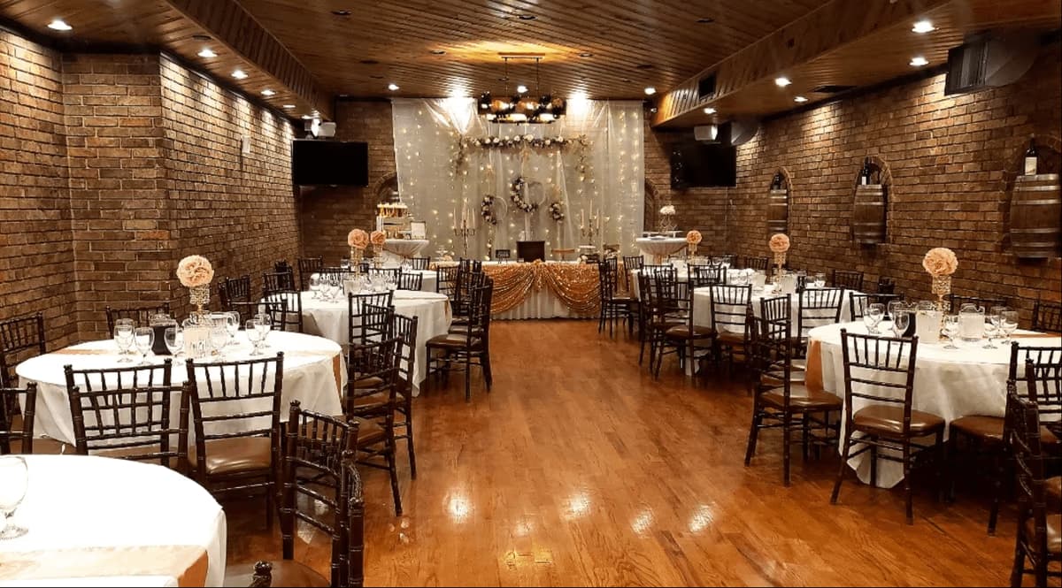 Red Barrel Restaurant 1