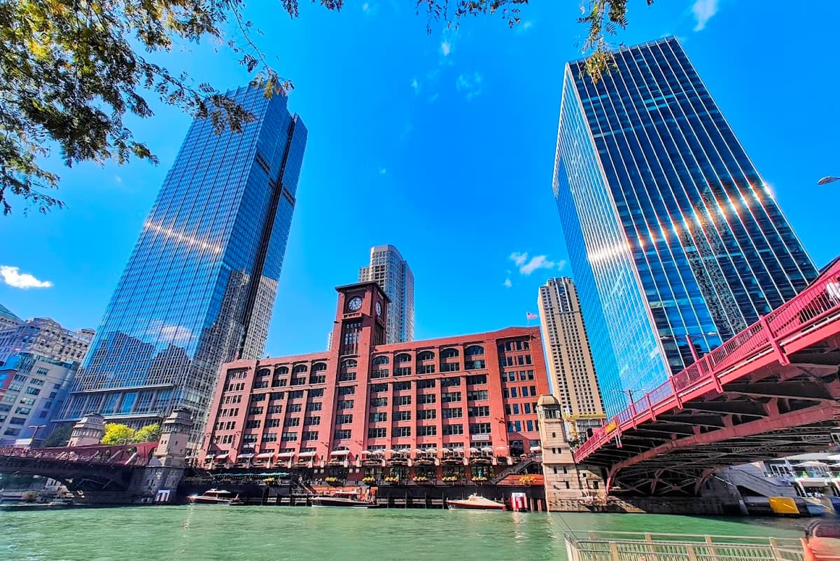 Reid Murdoch Building – 333 N LaSalle 1