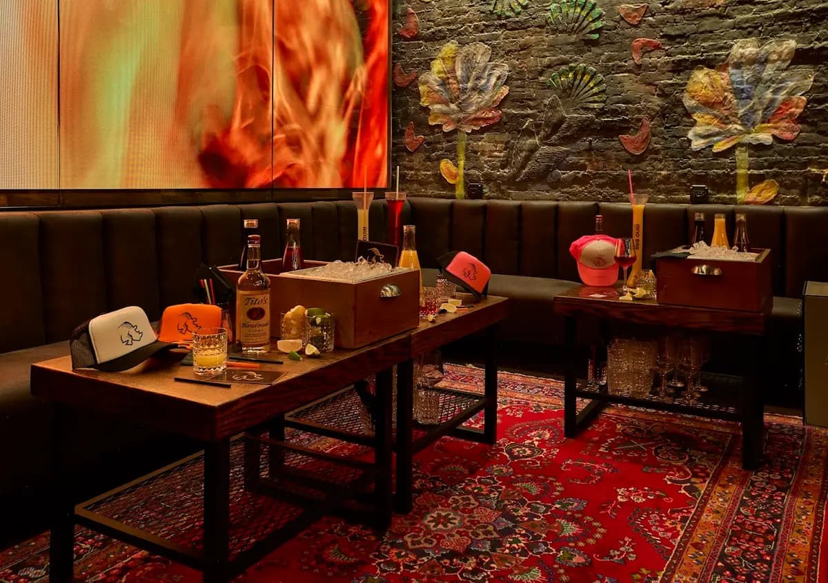 Sean's Rhino Bar 2