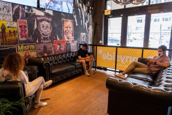 Sunnyside Cannabis Dispensary - River North 1