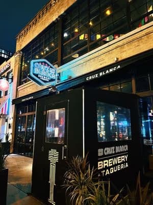 Cruz Blanca Brewery & Taqueria 1