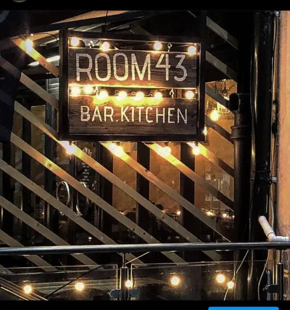 Room 43 2