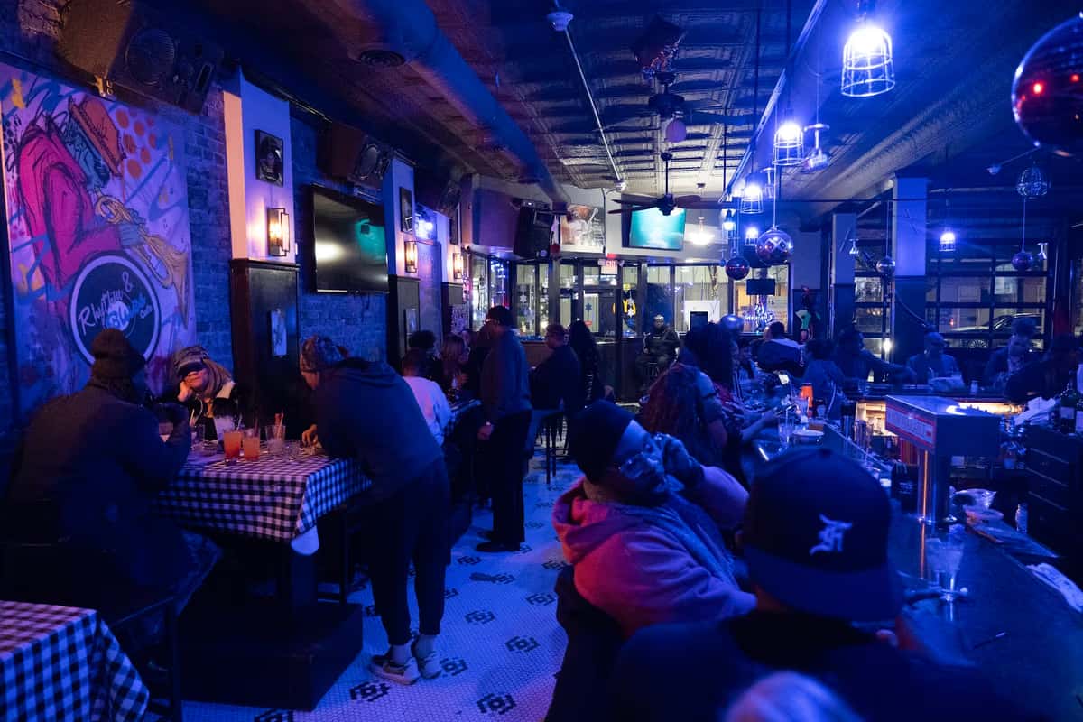 Rhythm & Blues Cafe